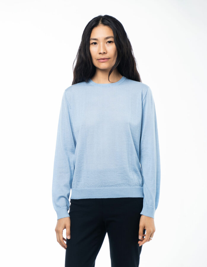 Pullover Fine Col Bleu Ciel Sky Blue A 698x901 - Sweater FINE - Aubergine