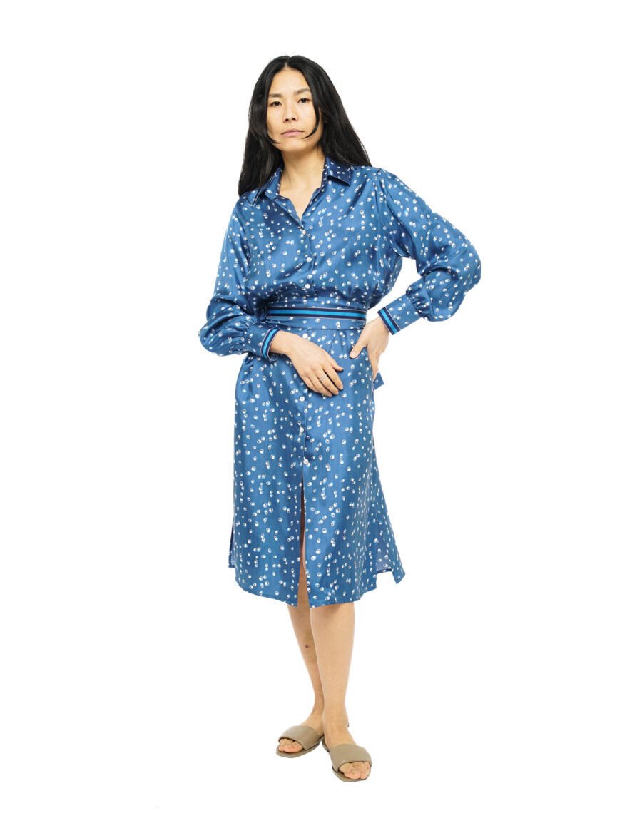 Mila - Robe chemise en twill de soie vintage imprimé bleu et écru