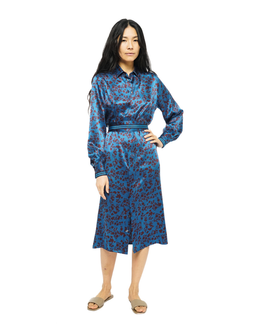 Mila - Robe chemise en satin de soie vintage imprimé bleu et bordeaux